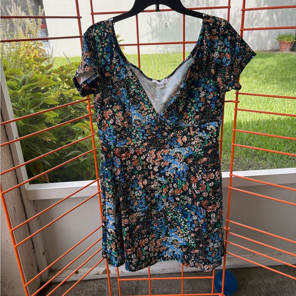 NWOT Revamped Size XL Shoulder Cap Skater Dress